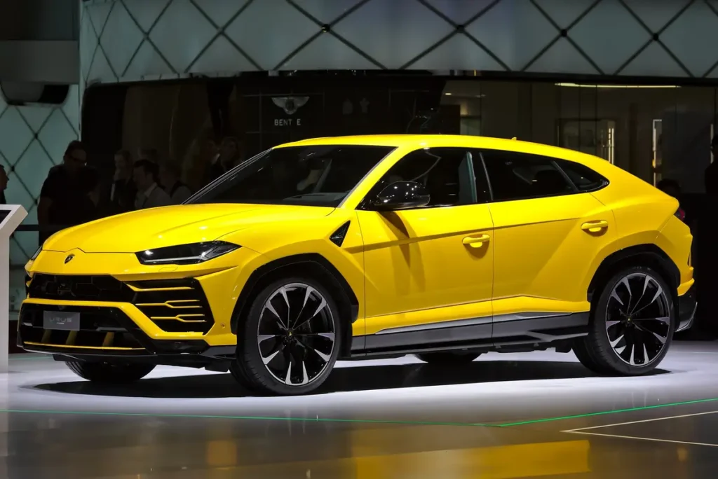 Lamborghini Urus на&nbsp;выставке в&nbsp;Женеве, 2018. Фото: Alexander Migl.