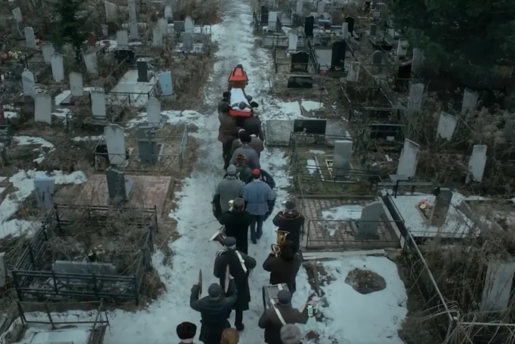 Скриншот из&nbsp;официального трейлера к&nbsp;сериалу «Слово пацана». Источник: Youtube-канал платформы Start.