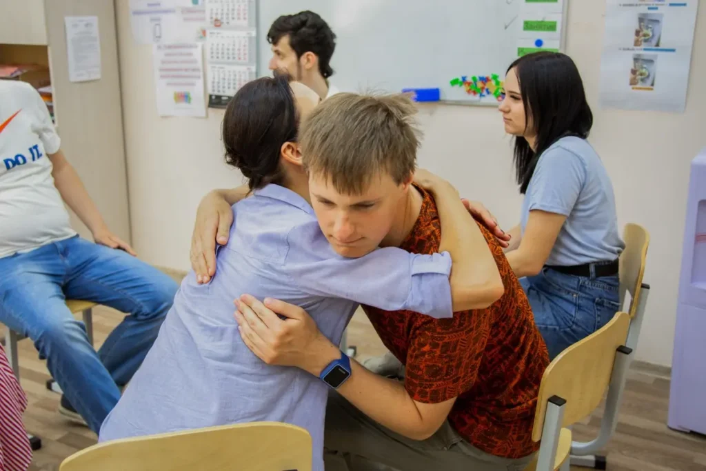 Подопечные фонда «Каждый особенный» в&nbsp;трудовых мастерских. Фото: предоставлено фондом «Каждый особенный».