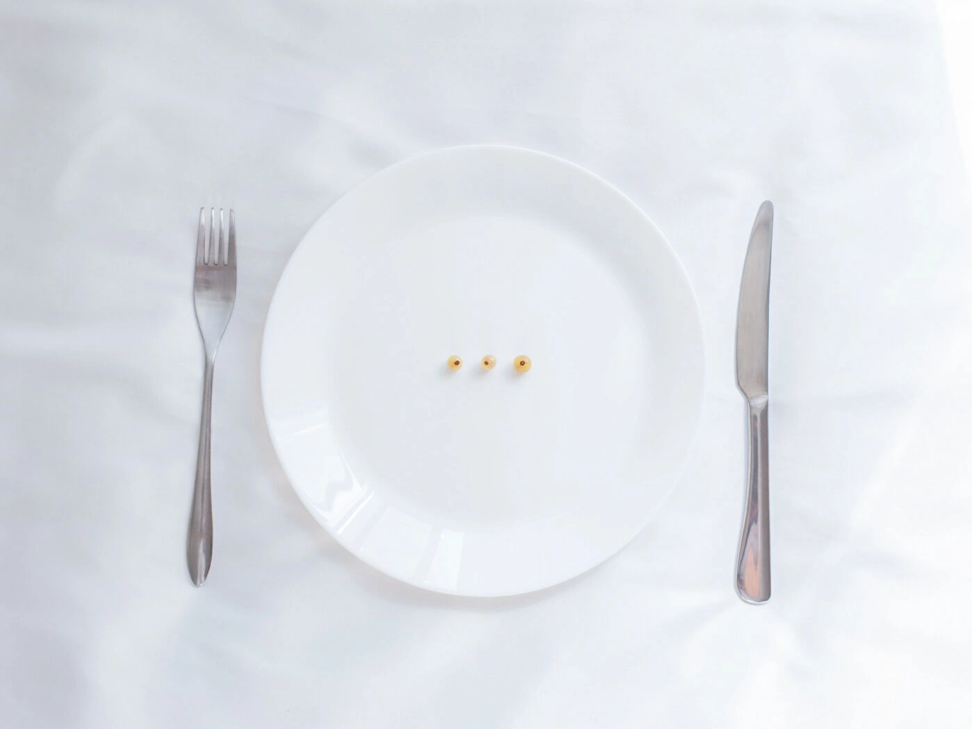 При поликистозе яичников часто развивается расстройство пищевого поведения