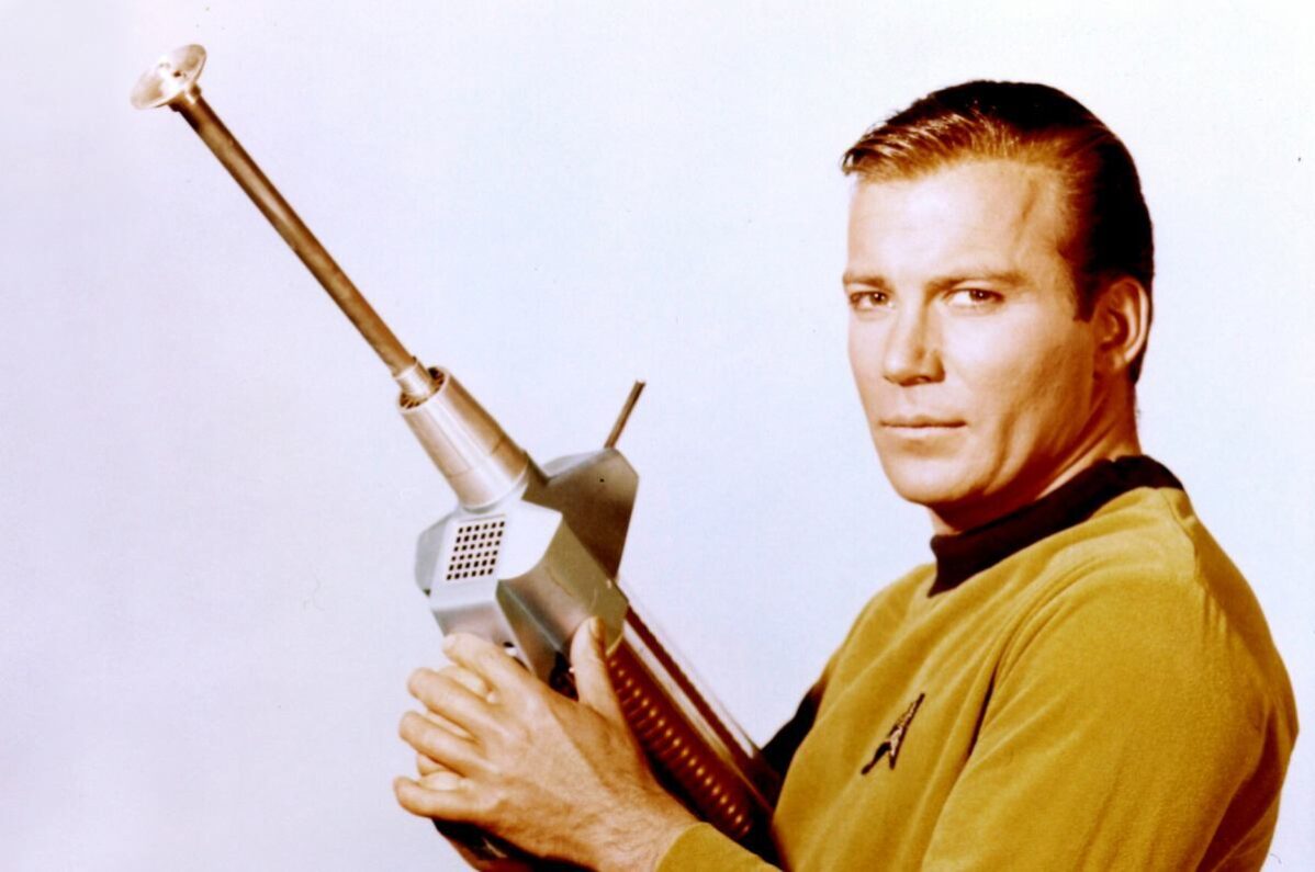 Дональд Трамп заявил об&nbsp;использовании секретного звукового оружия, «дизориентатора», при похищении Мадуро&nbsp;— что о&nbsp;нём известно